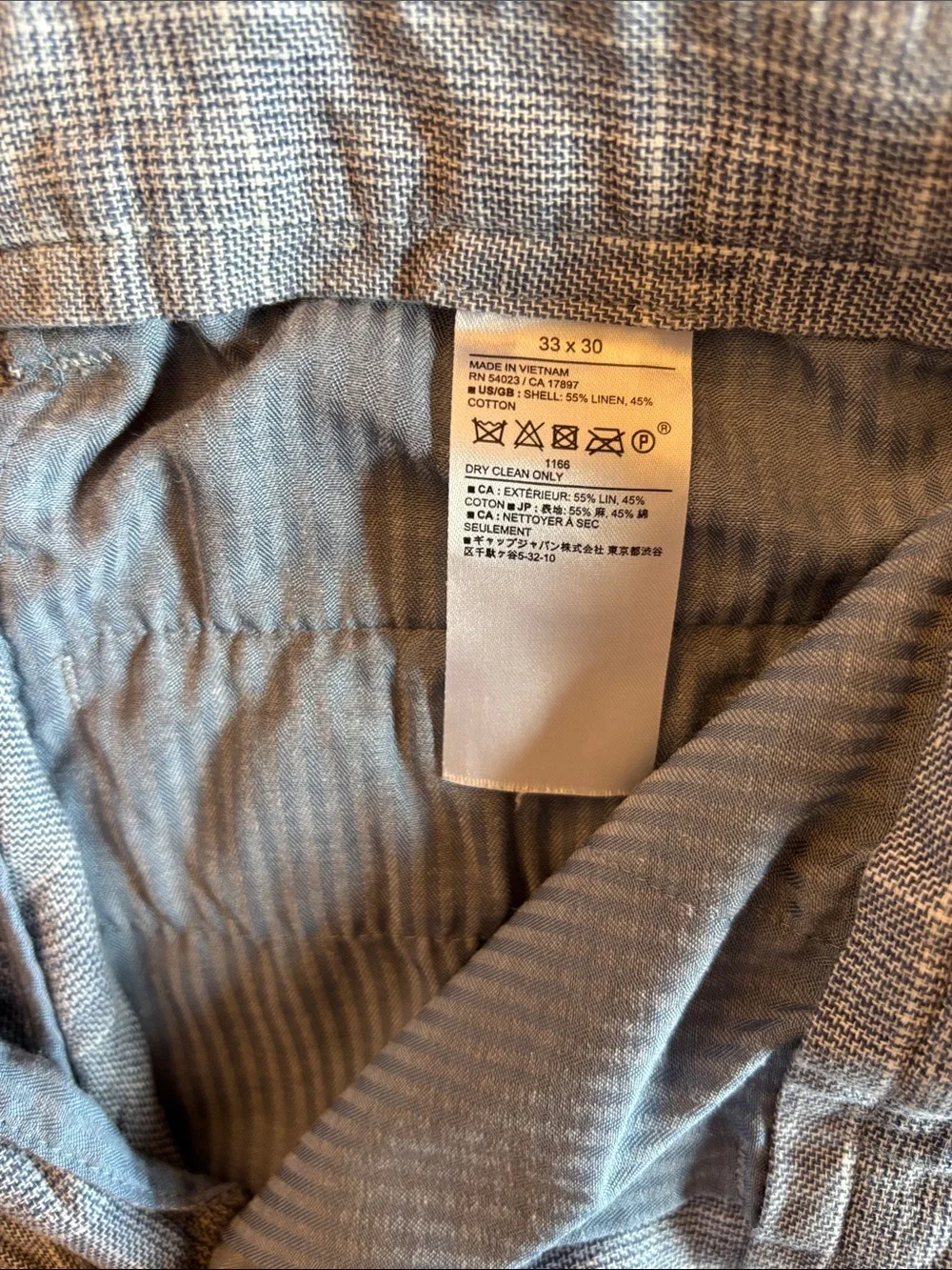 Banana Republic linen-blend trousers in light gray plaid. Subtle